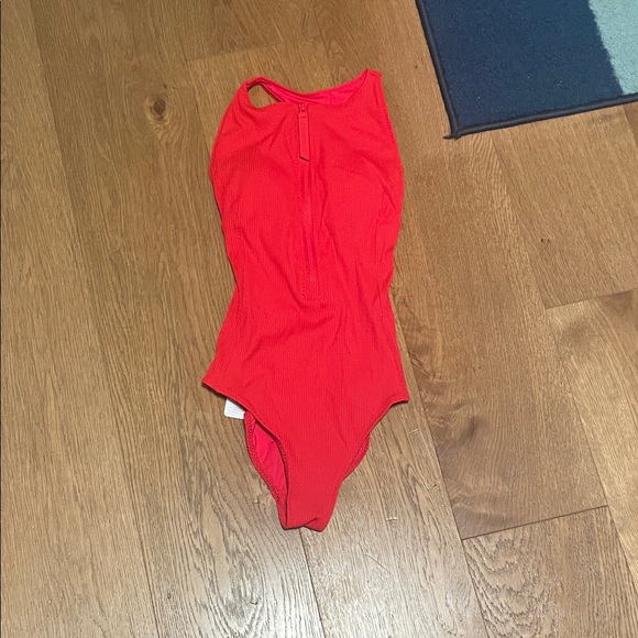 Fabletics Other - Fabletics High Tide Red Ribbed Swimsuit